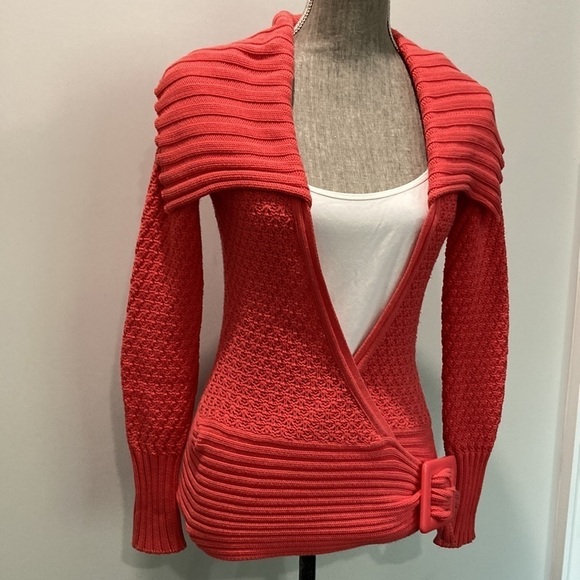 CACHE Vintage 80s Chunky Knit Sweater Side Buckle Wrap Size Small Retro RED - Picture 2 of 14